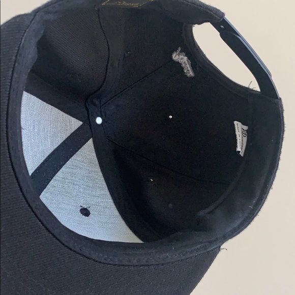 Reason hat - Picture 4 of 6